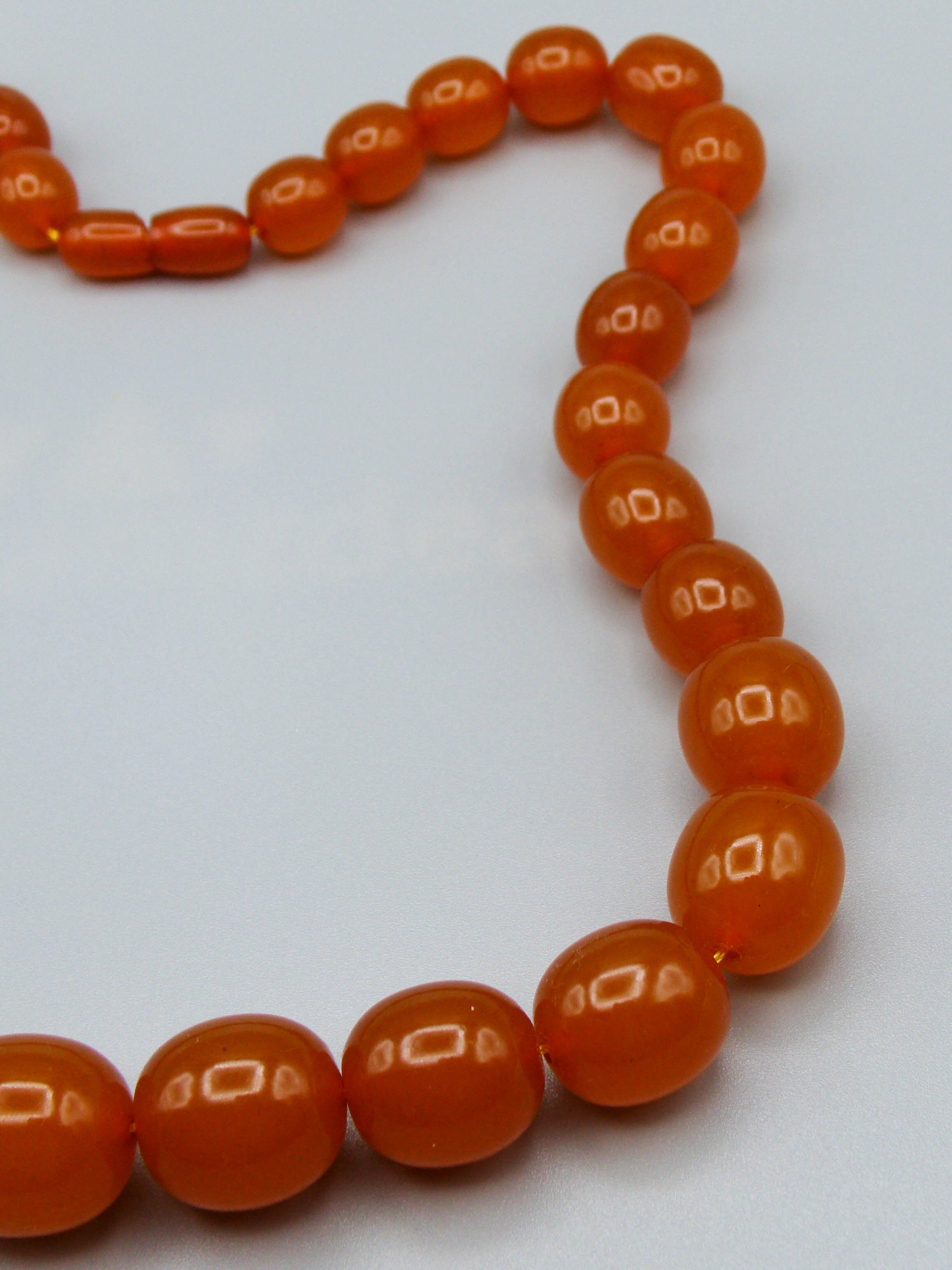 baltic amber, amber, antique, amber beads, amber chain, Rosary beads, مسبحة, Masbaha, Muslim prayer beads حبيت الدورة ,العنبر الهندى