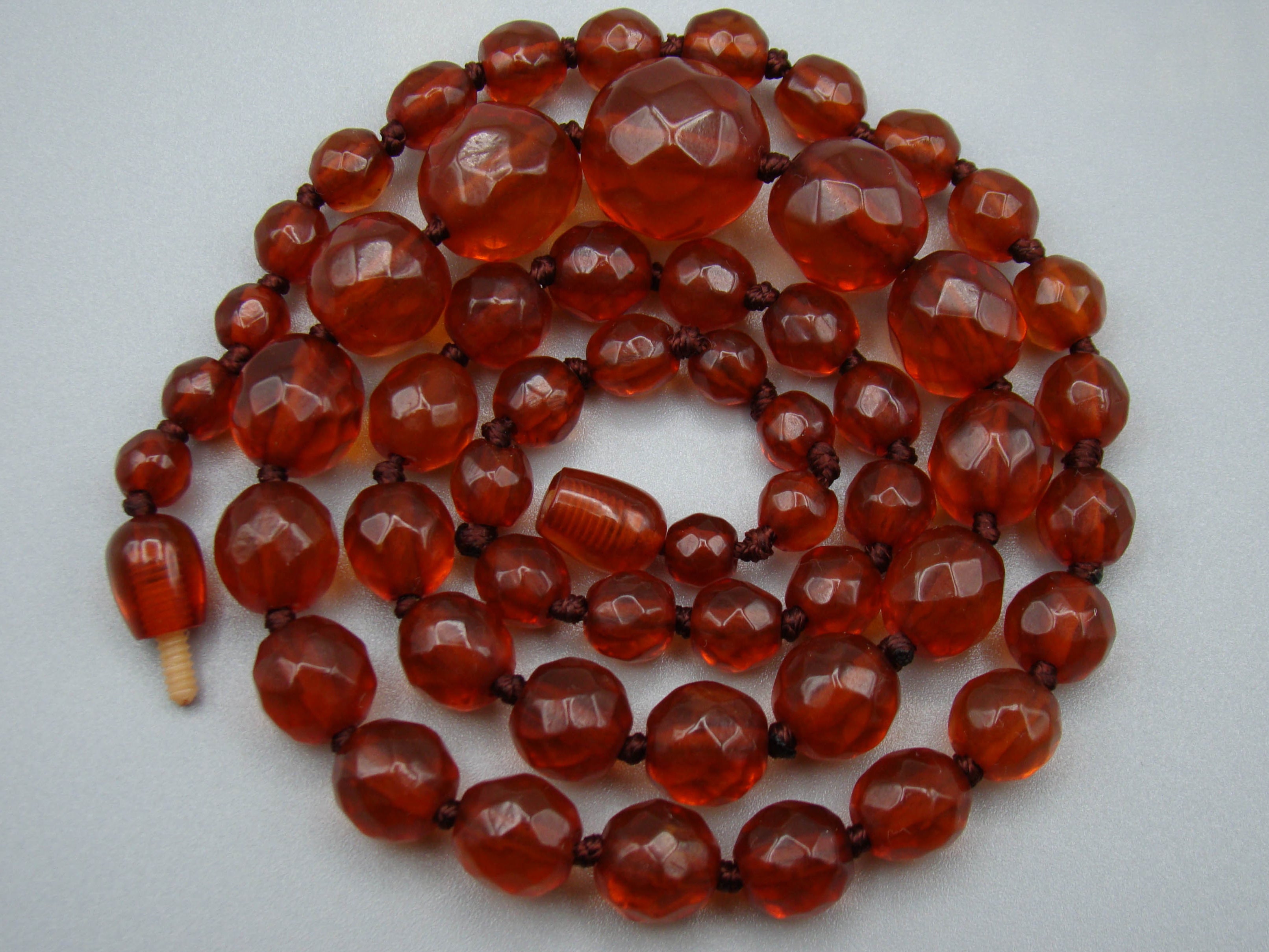 baltic amber, amber, antique, amber beads, Facettiert Amber, amber chain, Rosary beads, مسبحة, Masbaha, Muslim prayer beads حبيت الدورة ,العنبر الهندى