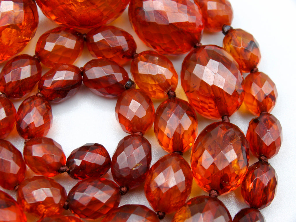 baltic amber, amber, antique, amber beads, Facettiert Amber, amber chain, Rosary beads, مسبحة, Masbaha, Muslim prayer beads حبيت الدورة ,العنبر الهندى