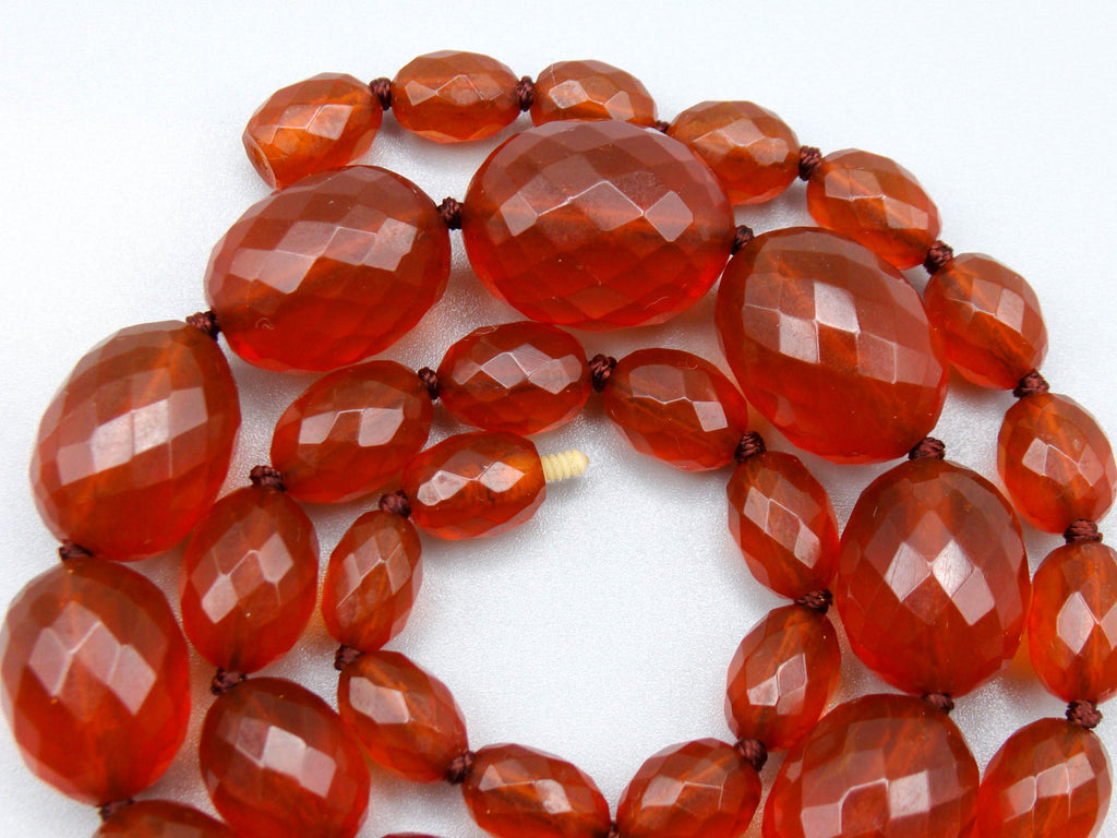 baltic amber, amber, antique, amber beads, Facettiert Amber, amber chain, Rosary beads, مسبحة, Masbaha, Muslim prayer beads حبيت الدورة ,العنبر الهندى