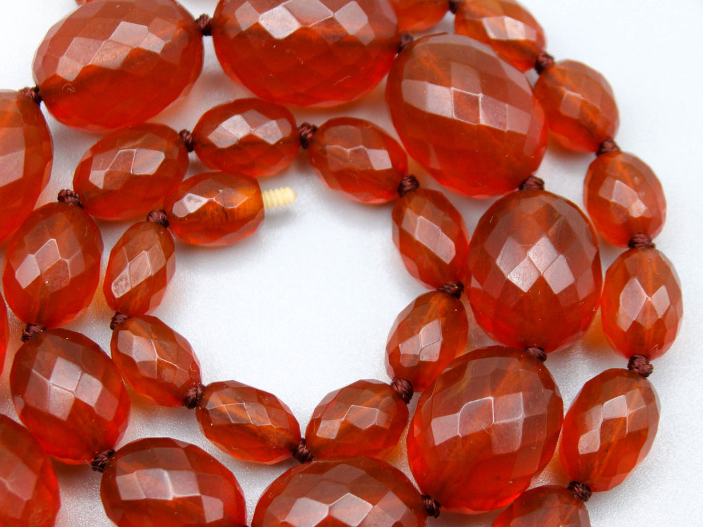 baltic amber, amber, antique, amber beads, Facettiert Amber, amber chain, Rosary beads, مسبحة, Masbaha, Muslim prayer beads حبيت الدورة ,العنبر الهندى