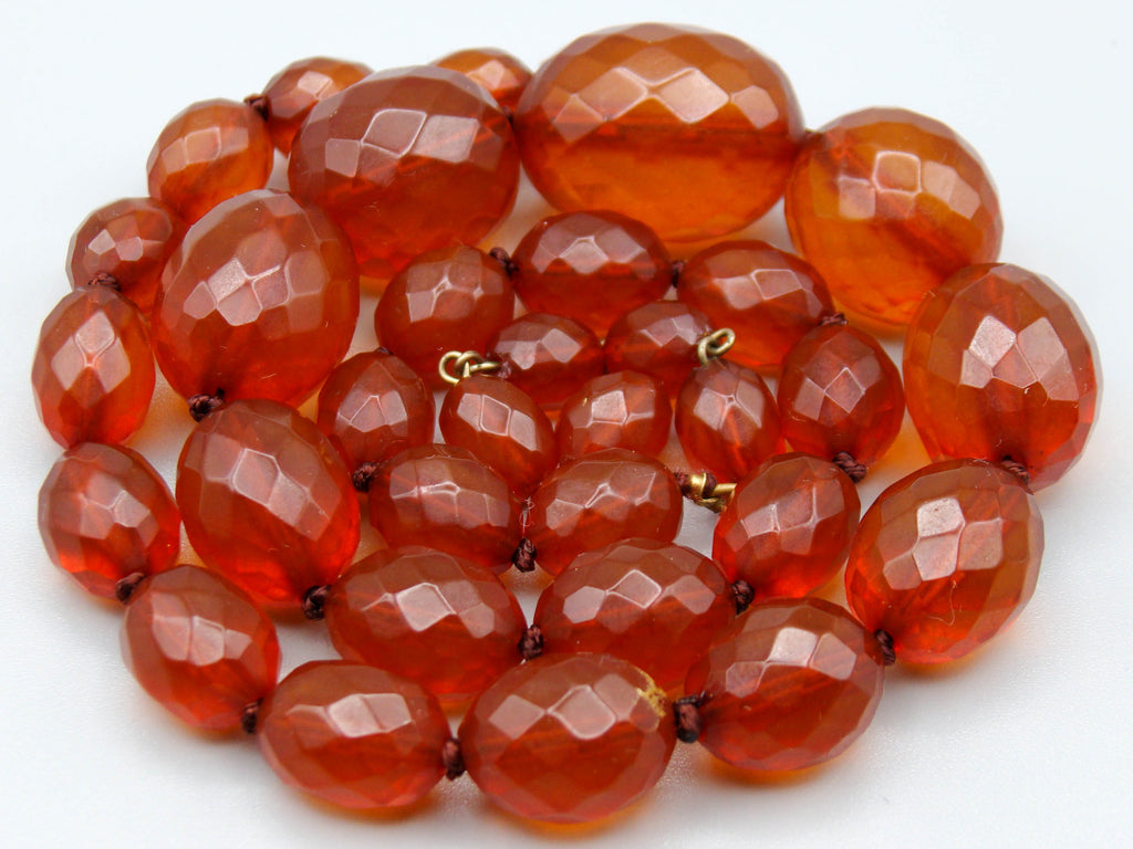 baltic amber, amber, antique, amber beads, Facettiert Amber, amber chain, Rosary beads, مسبحة, Masbaha, Muslim prayer beads حبيت الدورة ,العنبر الهندى