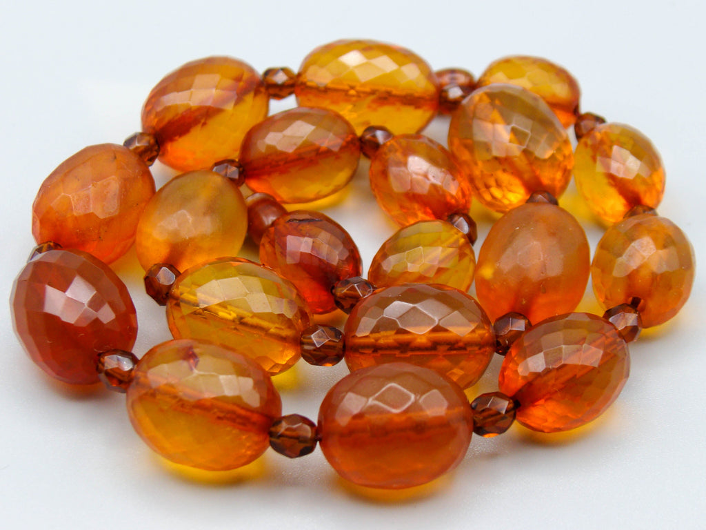 baltic amber, amber, antique, amber beads, Facettiert Amber, amber chain, Rosary beads, مسبحة, Masbaha, Muslim prayer beads حبيت الدورة ,العنبر الهندى