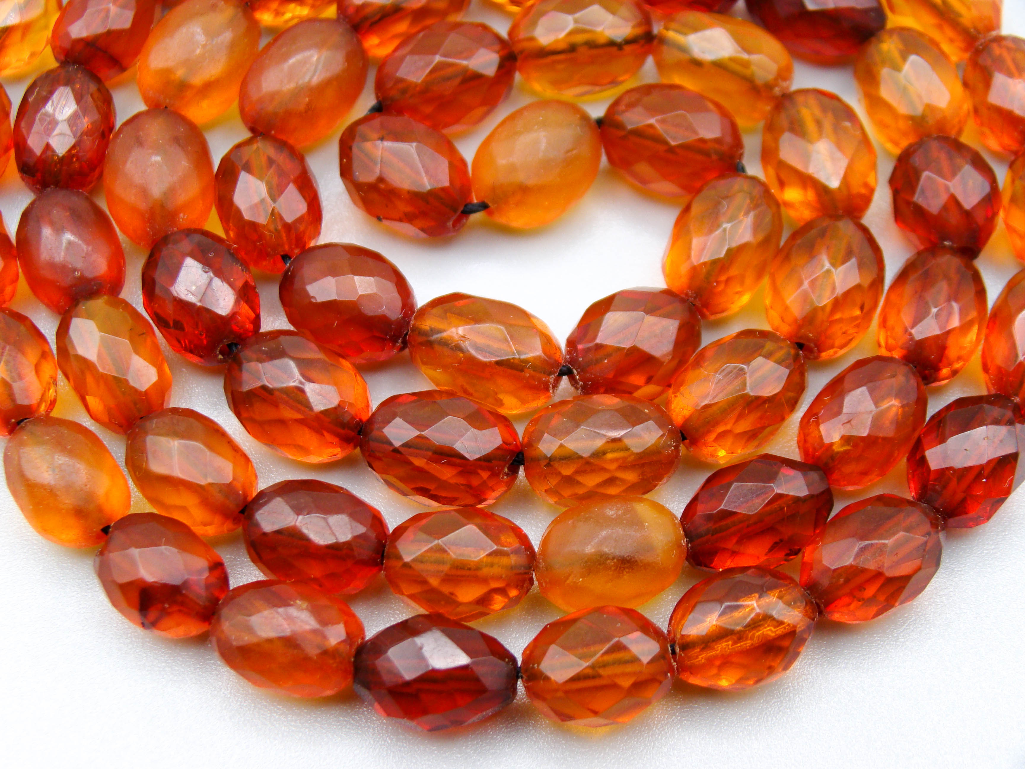 baltic amber, amber, antique, amber beads, Facettiert Amber, amber chain, Rosary beads, مسبحة, Masbaha, Muslim prayer beads حبيت الدورة ,العنبر الهندى
