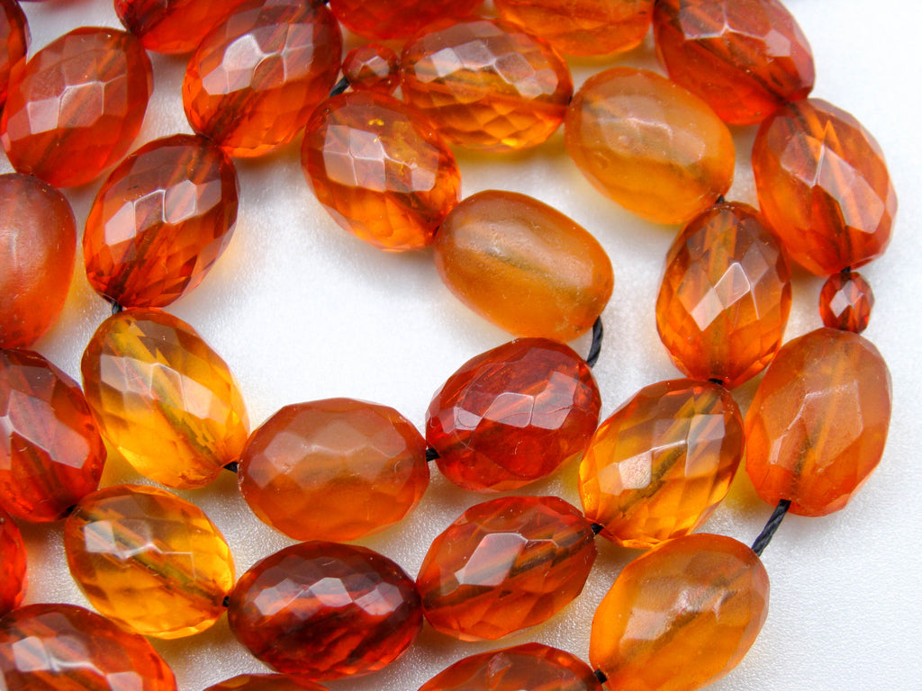 baltic amber, amber, antique, amber beads, Facettiert Amber, amber chain, Rosary beads, مسبحة, Masbaha, Muslim prayer beads حبيت الدورة ,العنبر الهندى