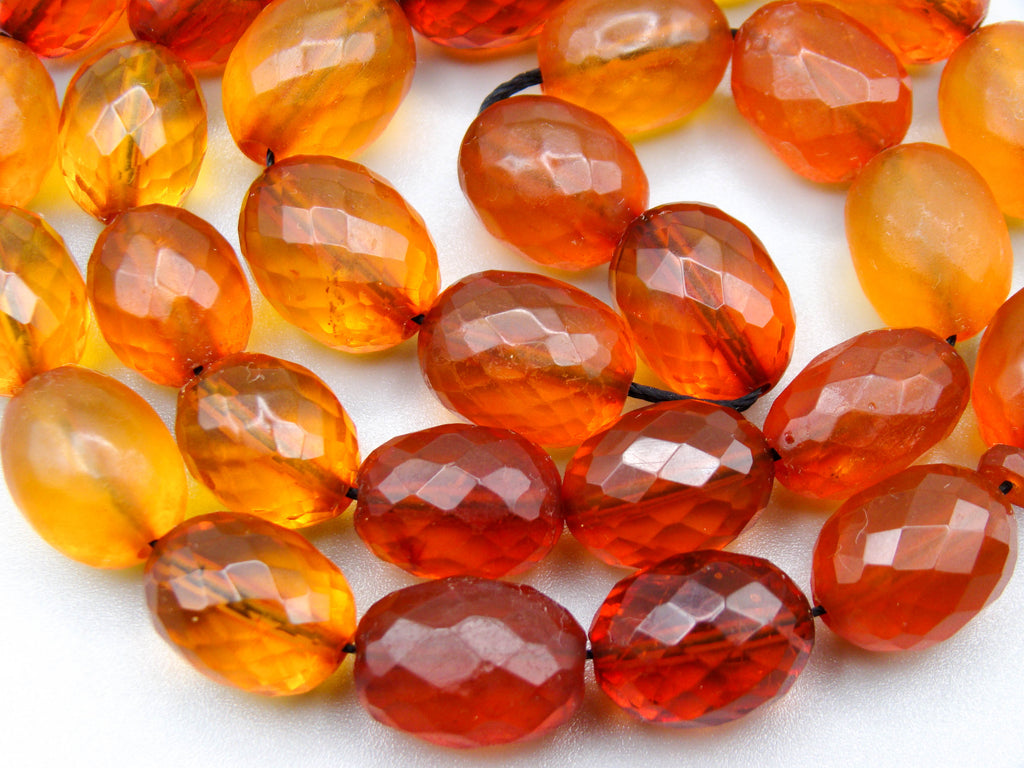 baltic amber, amber, antique, amber beads, Facettiert Amber, amber chain, Rosary beads, مسبحة, Masbaha, Muslim prayer beads حبيت الدورة ,العنبر الهندى