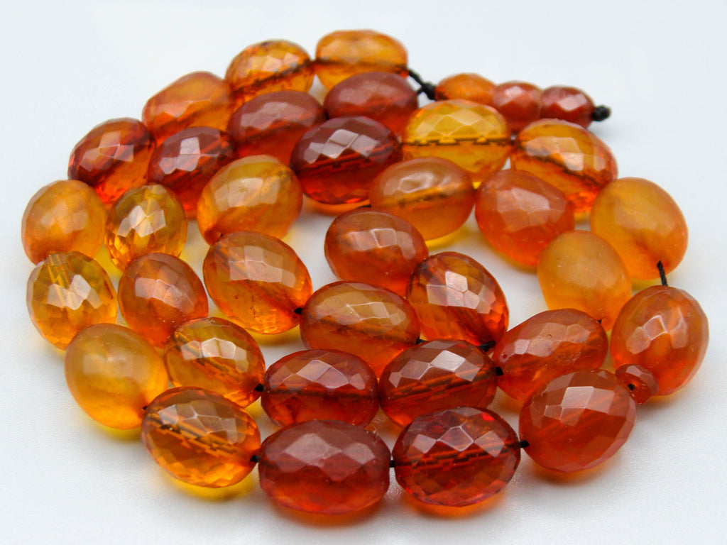 baltic amber, amber, antique, amber beads, Facettiert Amber, amber chain, Rosary beads, مسبحة, Masbaha, Muslim prayer beads حبيت الدورة ,العنبر الهندى