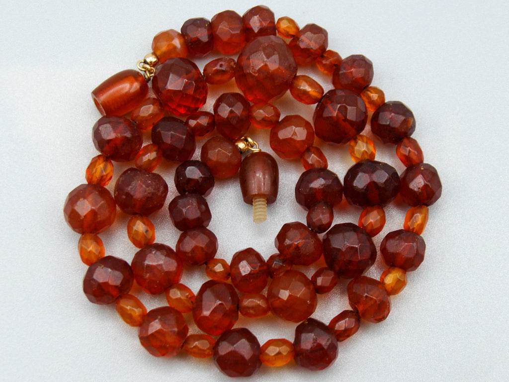 baltic amber, amber, antique, amber beads, Facettiert Amber, amber chain, Rosary beads, مسبحة, Masbaha, Muslim prayer beads حبيت الدورة ,العنبر الهندى