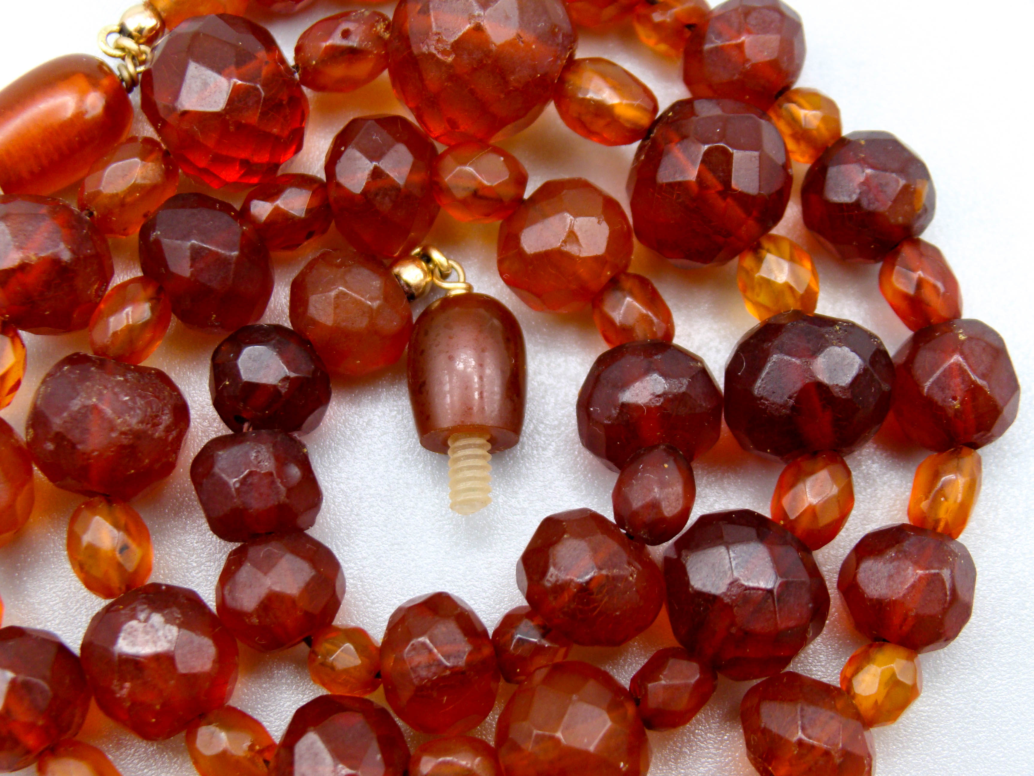 baltic amber, amber, antique, amber beads, Facettiert Amber, amber chain, Rosary beads, مسبحة, Masbaha, Muslim prayer beads حبيت الدورة ,العنبر الهندى