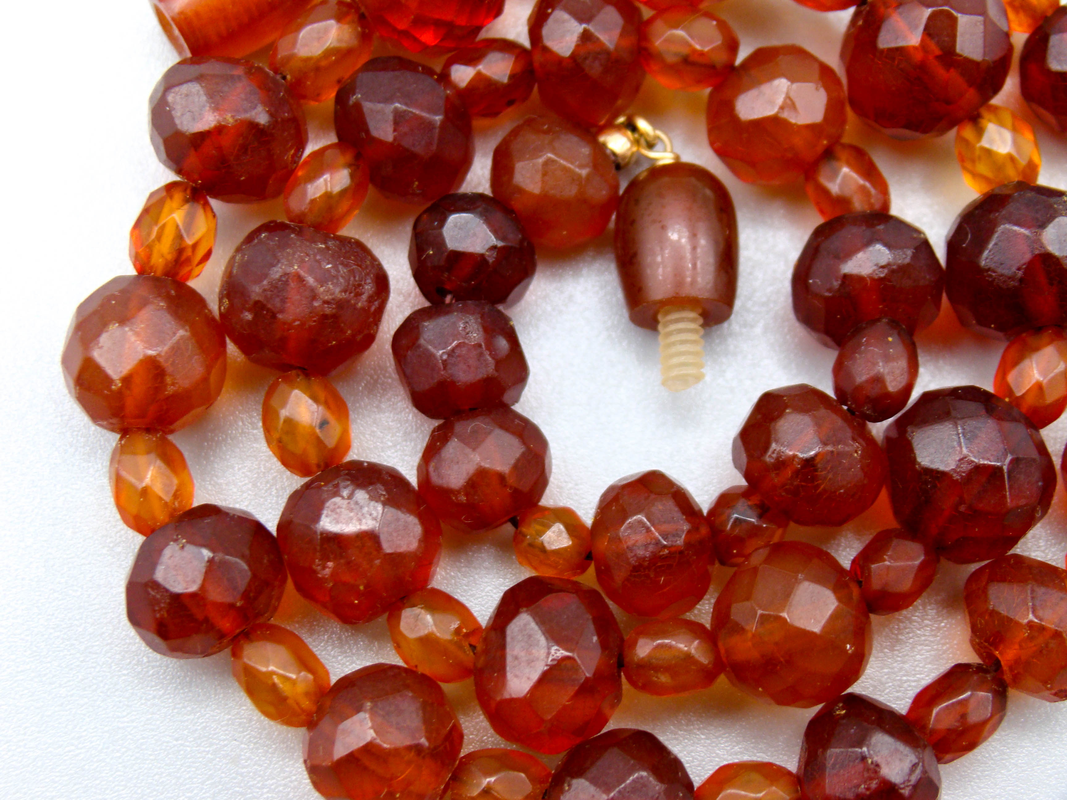 baltic amber, amber, antique, amber beads, Facettiert Amber, amber chain, Rosary beads, مسبحة, Masbaha, Muslim prayer beads حبيت الدورة ,العنبر الهندى