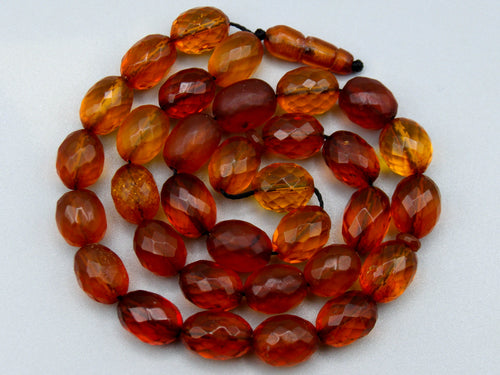 baltic amber, amber, antique, amber beads, Facettiert Amber, amber chain, Rosary beads, مسبحة, Masbaha, Muslim prayer beads حبيت الدورة ,العنبر الهندى