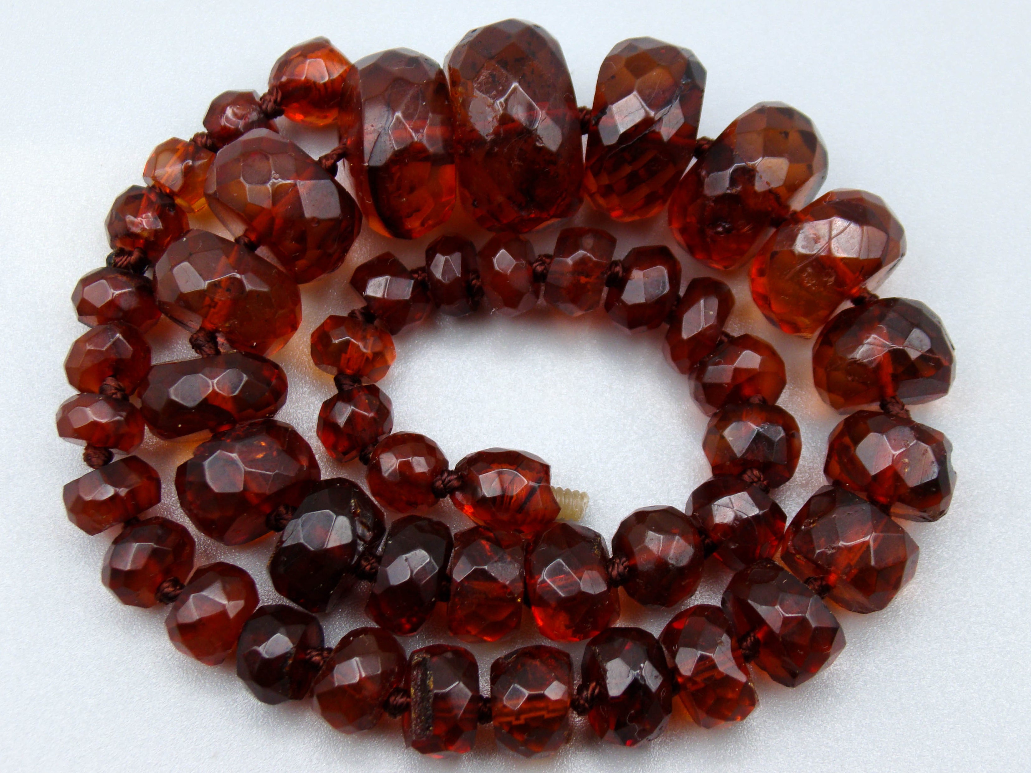 Antique Baltic Facettiert Natural Amber Necklace - Kingdom of Antique Arts