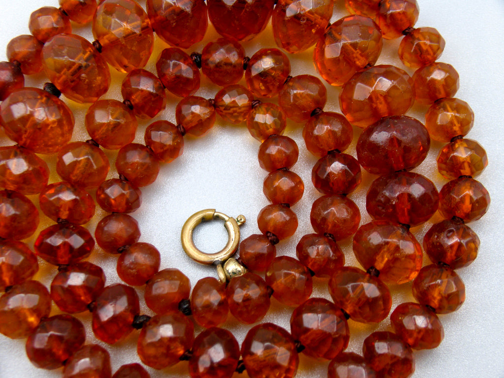 baltic amber, amber, antique, amber beads, Facettiert Amber, amber chain, Rosary beads, مسبحة, Masbaha, Muslim prayer beads حبيت الدورة ,العنبر الهندى