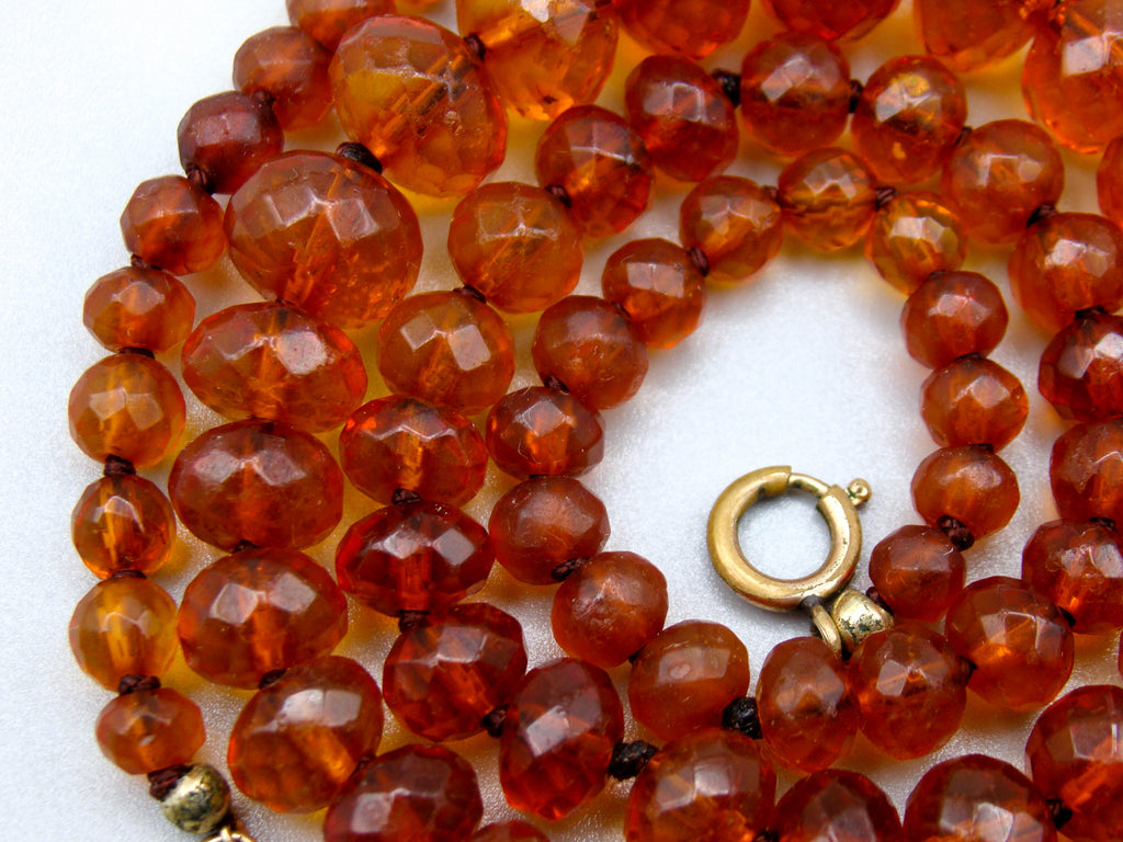 baltic amber, amber, antique, amber beads, Facettiert Amber, amber chain, Rosary beads, مسبحة, Masbaha, Muslim prayer beads حبيت الدورة ,العنبر الهندى