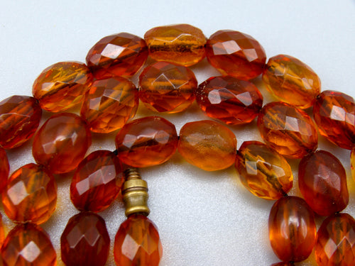 baltic amber, amber, antique, amber beads, Facettiert Amber, amber chain, Rosary beads, مسبحة, Masbaha, Muslim prayer beads حبيت الدورة ,العنبر الهندى