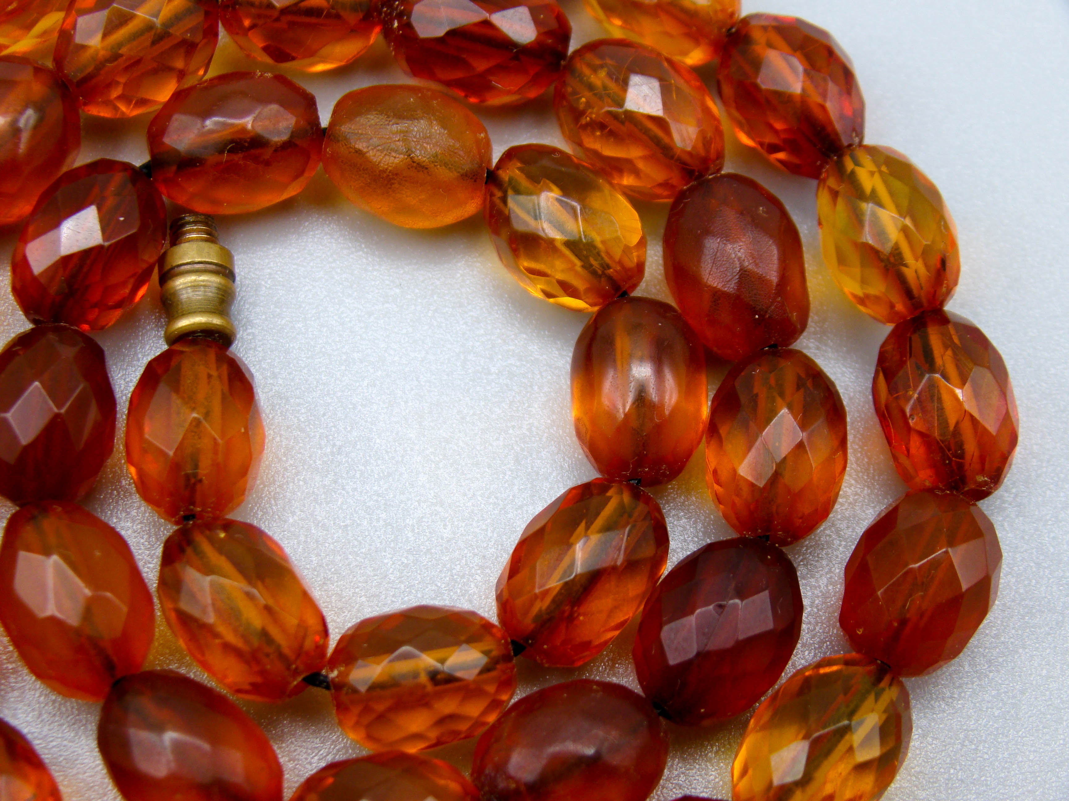 Antique Baltic Facettiert Natural Amber Necklace - Kingdom of Antique Arts