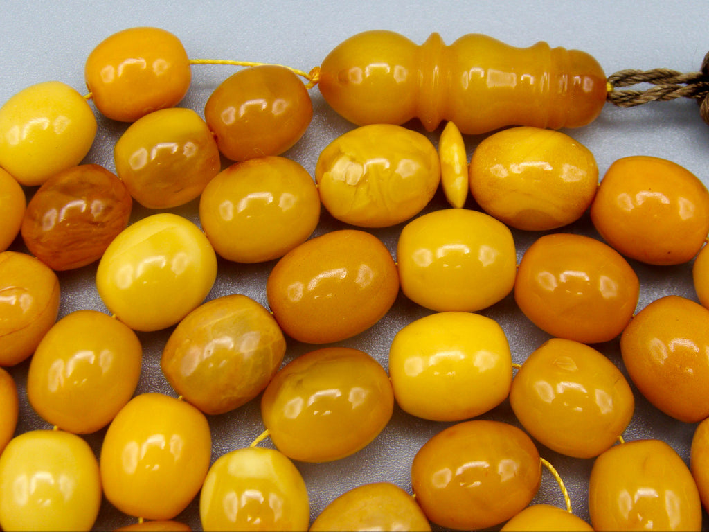 baltic amber, amber, amber beads, egg Yolk, amber chain, Rosary beads, مسبحة, Masbaha, Muslim prayer beads حبيت الدورة ,العنبر الهندى