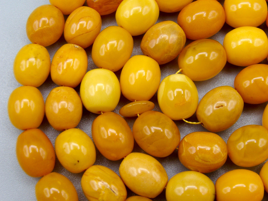 baltic amber, amber, amber beads, egg Yolk, amber chain, Rosary beads, مسبحة, Masbaha, Muslim prayer beads حبيت الدورة ,العنبر الهندى
