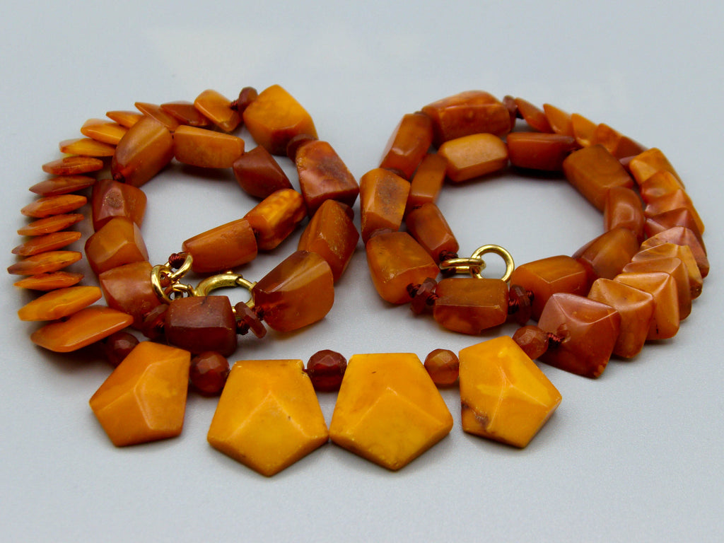 baltic amber, amber, antique, amber beads, egg Yolk, amber chain, Rosary beads, مسبحة, Masbaha, Muslim prayer beads حبيت الدورة ,العنبر الهندى
