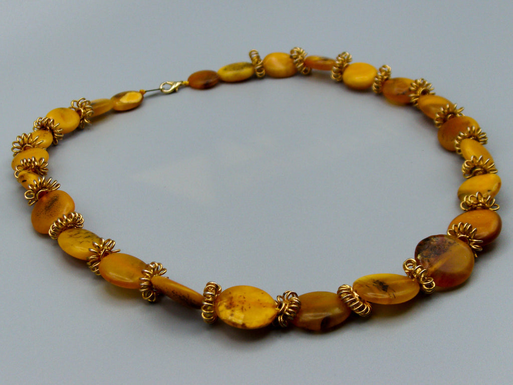 baltic amber, amber, antique, amber beads, egg Yolk, amber chain, Rosary beads, مسبحة, Masbaha, Muslim prayer beads حبيت الدورة ,العنبر الهندى