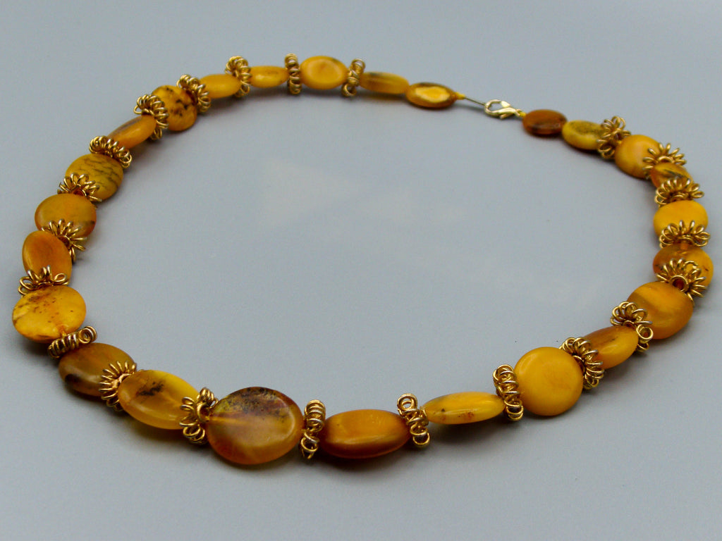 baltic amber, amber, antique, amber beads, egg Yolk, amber chain, Rosary beads, مسبحة, Masbaha, Muslim prayer beads حبيت الدورة ,العنبر الهندى