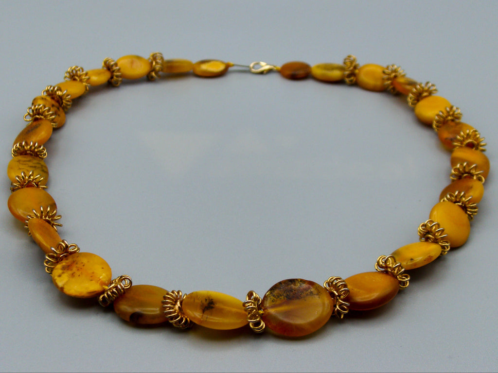 baltic amber, amber, antique, amber beads, egg Yolk, amber chain, Rosary beads, مسبحة, Masbaha, Muslim prayer beads حبيت الدورة ,العنبر الهندى