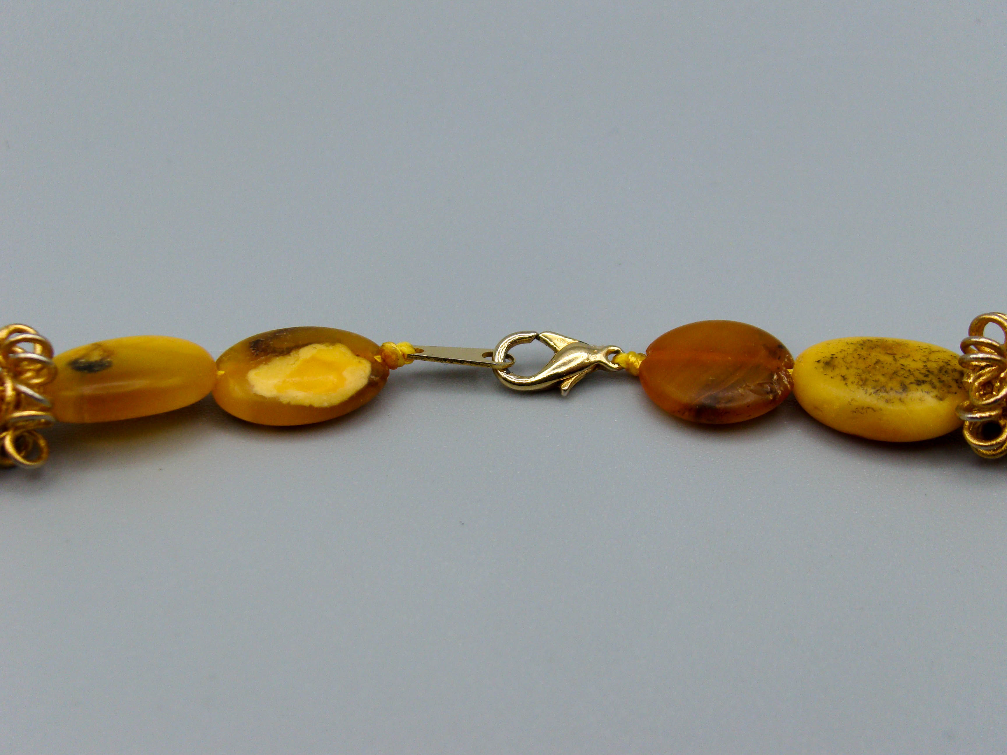 baltic amber, amber, antique, amber beads, egg Yolk, amber chain, Rosary beads, مسبحة, Masbaha, Muslim prayer beads حبيت الدورة ,العنبر الهندى
