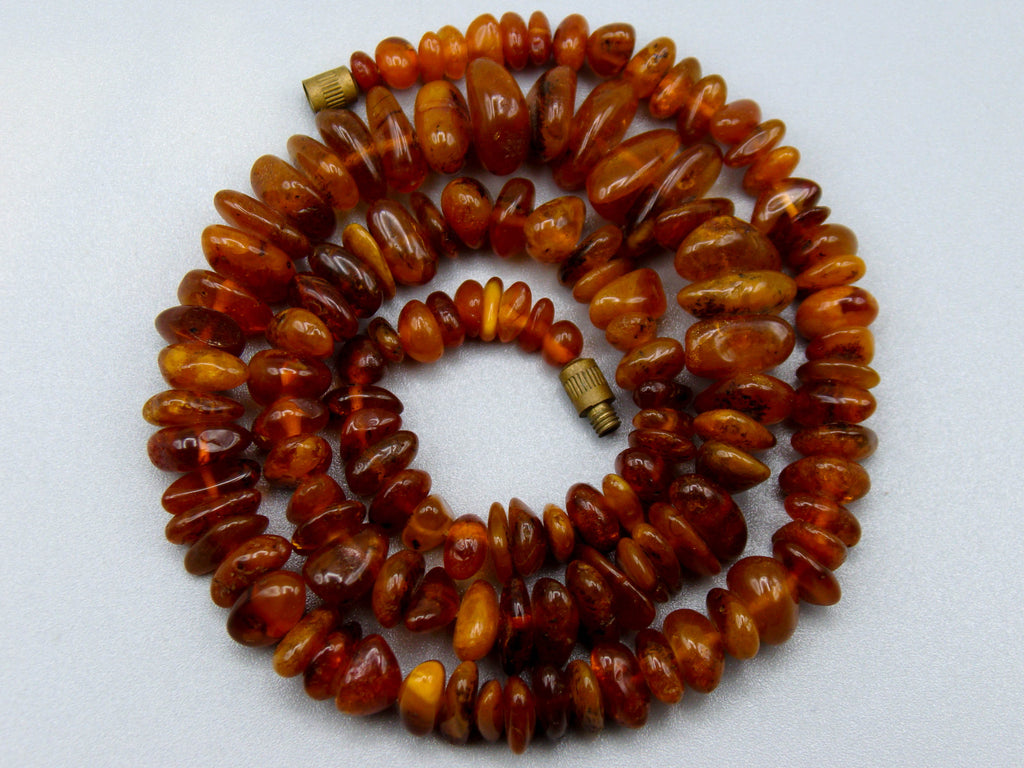 baltic amber, amber, antique, amber beads, egg Yolk, amber chain, Rosary beads, مسبحة, Masbaha, Muslim prayer beads حبيت الدورة ,العنبر الهندى