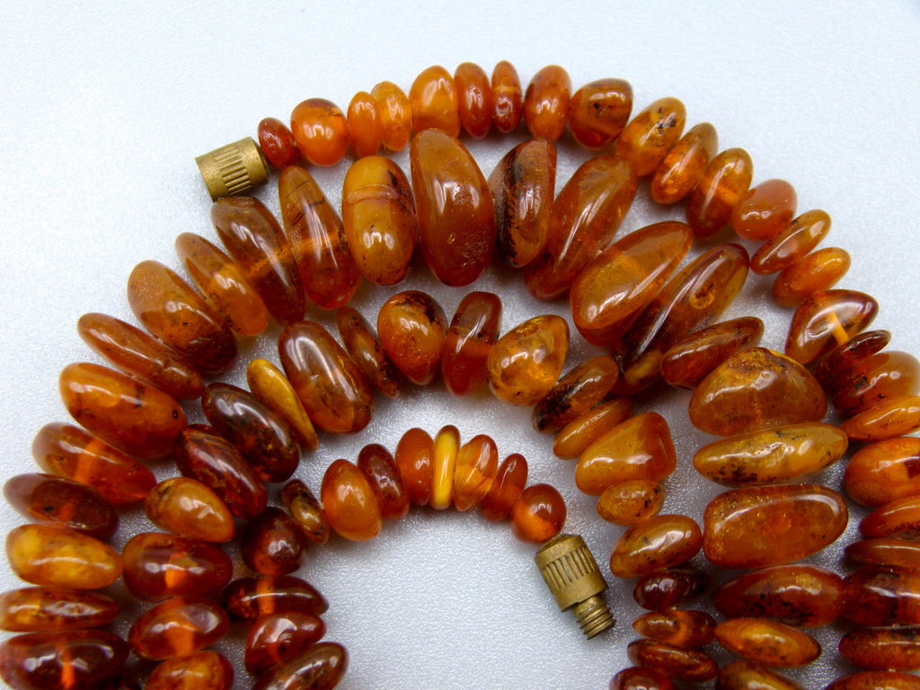 baltic amber, amber, antique, amber beads, egg Yolk, amber chain, Rosary beads, مسبحة, Masbaha, Muslim prayer beads حبيت الدورة ,العنبر الهندى