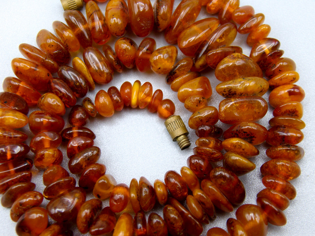 baltic amber, amber, antique, amber beads, egg Yolk, amber chain, Rosary beads, مسبحة, Masbaha, Muslim prayer beads حبيت الدورة ,العنبر الهندى