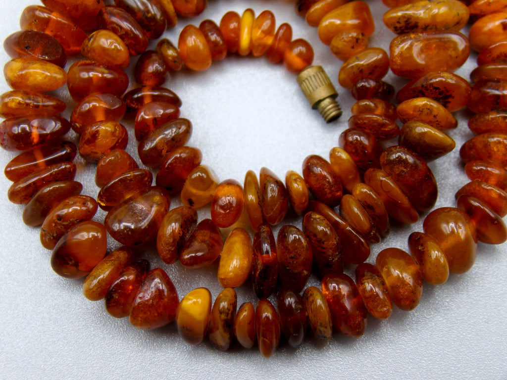 baltic amber, amber, antique, amber beads, egg Yolk, amber chain, Rosary beads, مسبحة, Masbaha, Muslim prayer beads حبيت الدورة ,العنبر الهندى