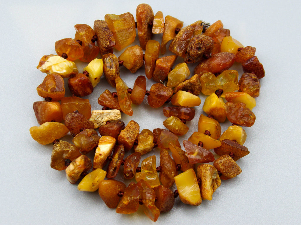Antique Baltic Natural Amber Necklace - Kingdom of Antique Arts