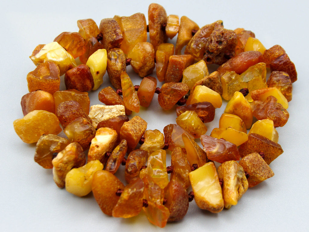 Antique Baltic Natural Amber Necklace - Kingdom of Antique Arts