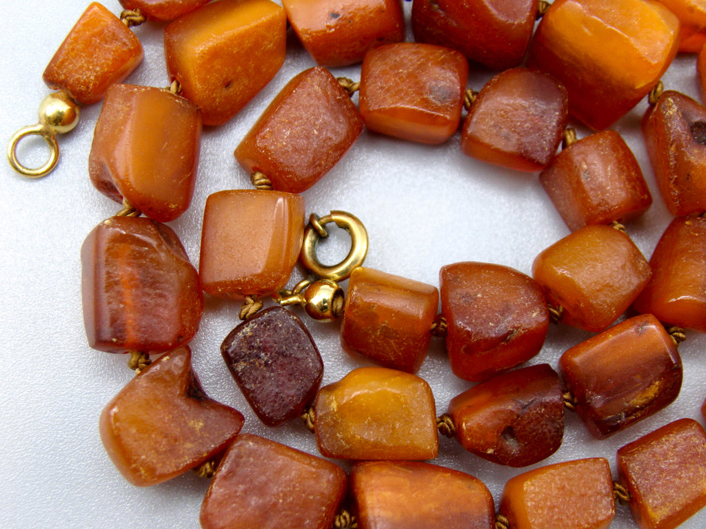 baltic amber, amber, antique, amber beads, egg Yolk, amber chain, Rosary beads, مسبحة, Masbaha, Muslim prayer beads حبيت الدورة ,العنبر الهندى