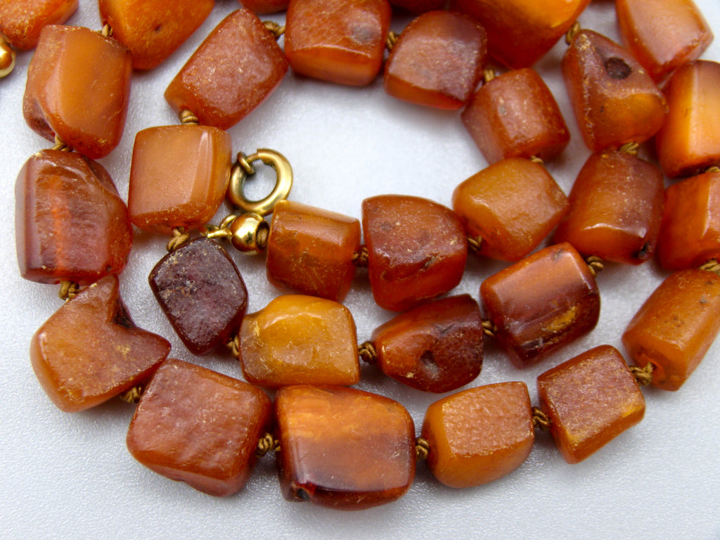 baltic amber, amber, antique, amber beads, egg Yolk, amber chain, Rosary beads, مسبحة, Masbaha, Muslim prayer beads حبيت الدورة ,العنبر الهندى