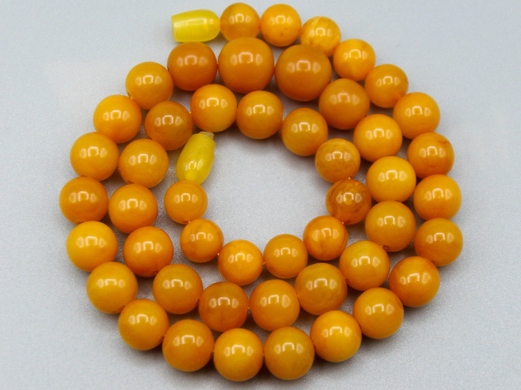 baltic amber, amber, antique, amber beads, egg Yolk, amber chain, Rosary beads, مسبحة, Masbaha, Muslim prayer beads حبيت الدورة ,العنبر الهندى