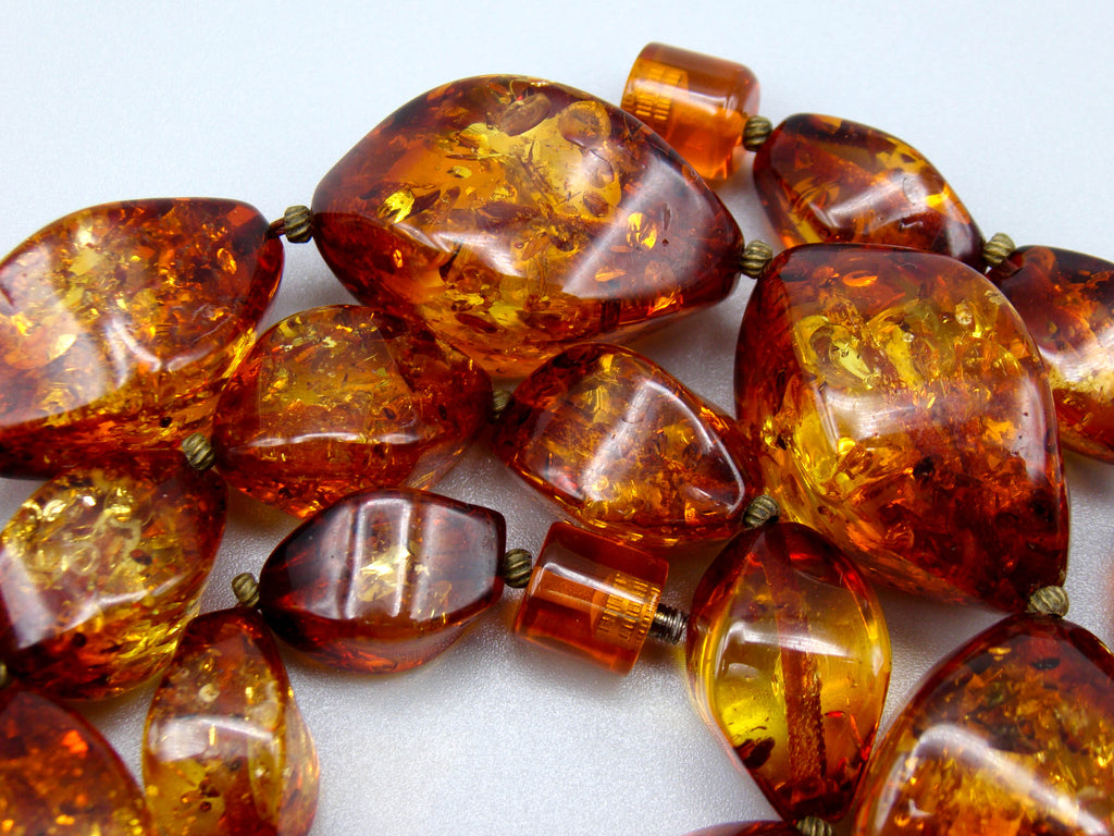 baltic amber, amber, antique, amber beads, egg Yolk, amber chain, Rosary beads, مسبحة, Masbaha, Muslim prayer beads حبيت الدورة ,العنبر الهندى
