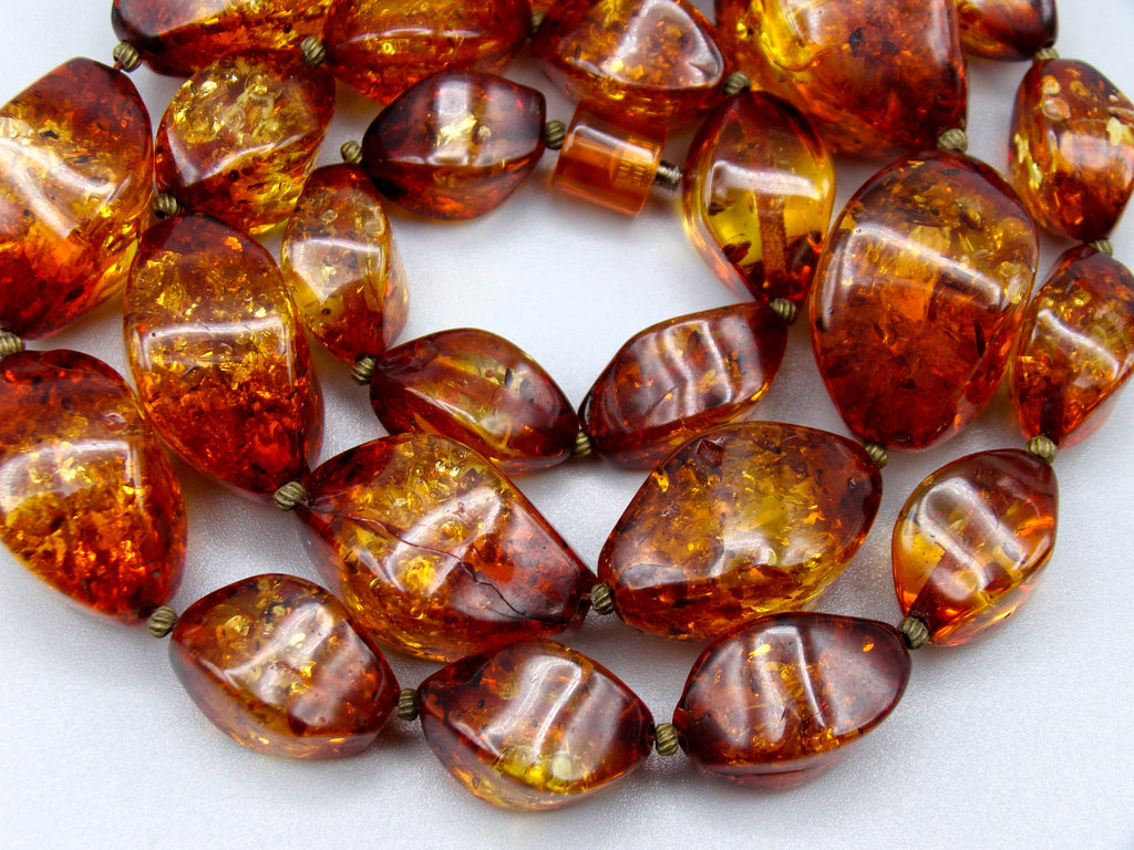 baltic amber, amber, antique, amber beads, egg Yolk, amber chain, Rosary beads, مسبحة, Masbaha, Muslim prayer beads حبيت الدورة ,العنبر الهندى