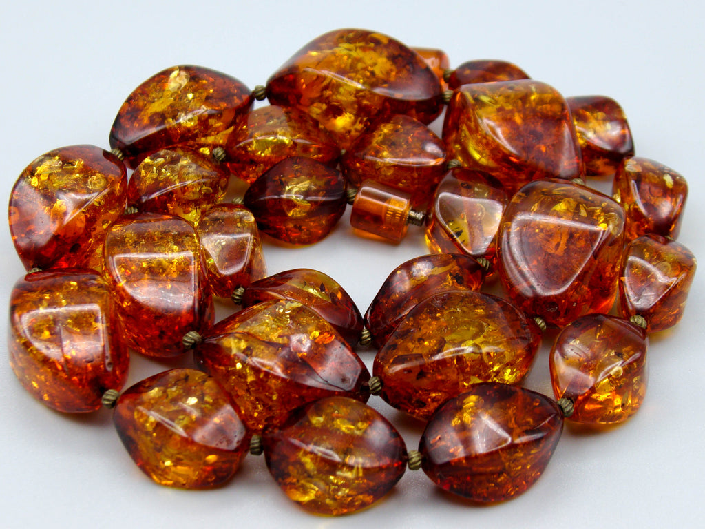 baltic amber, amber, antique, amber beads, egg Yolk, amber chain, Rosary beads, مسبحة, Masbaha, Muslim prayer beads حبيت الدورة ,العنبر الهندى