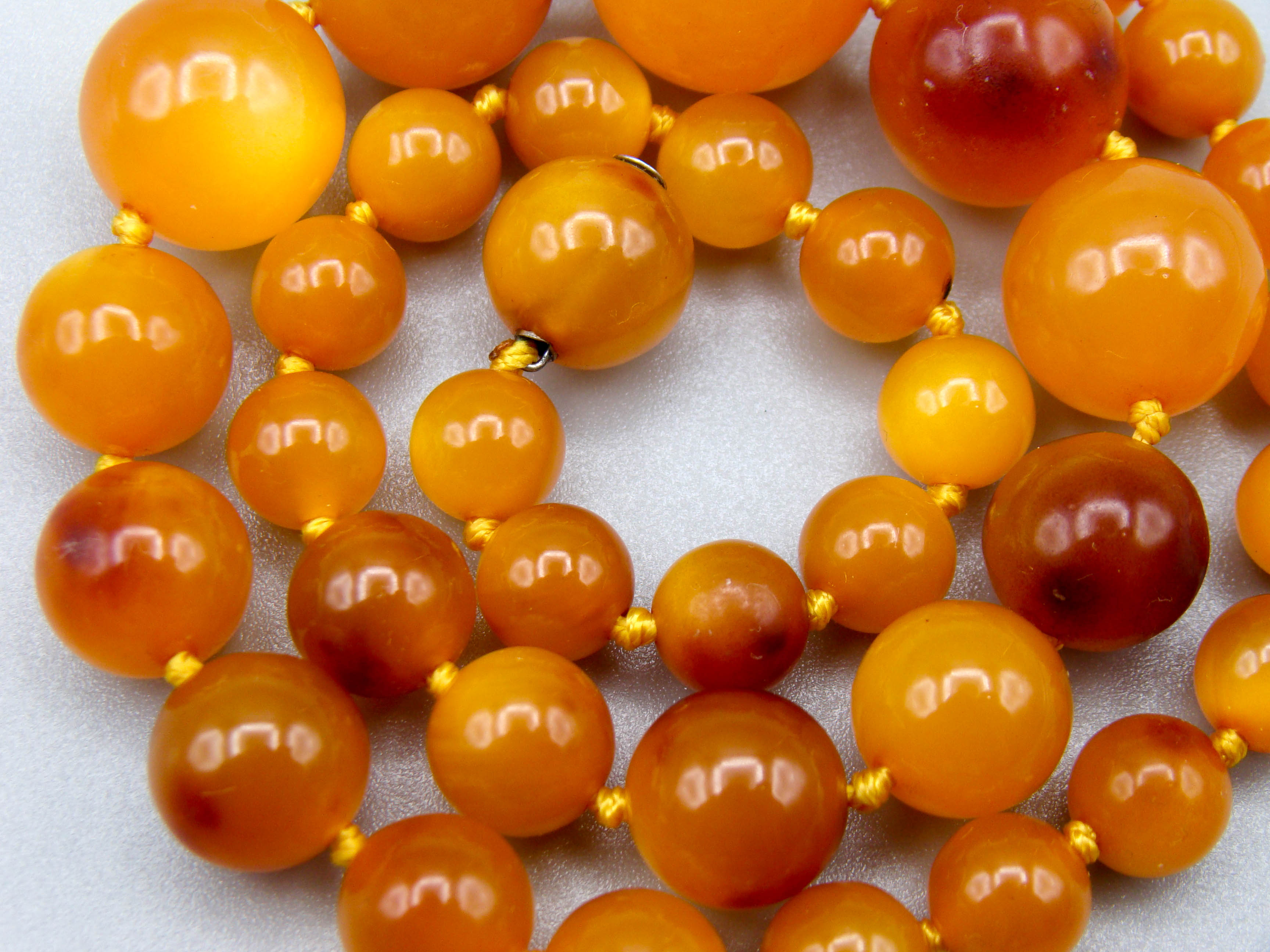 Baltic Natural Amber Necklace - Kingdom of Antique Arts