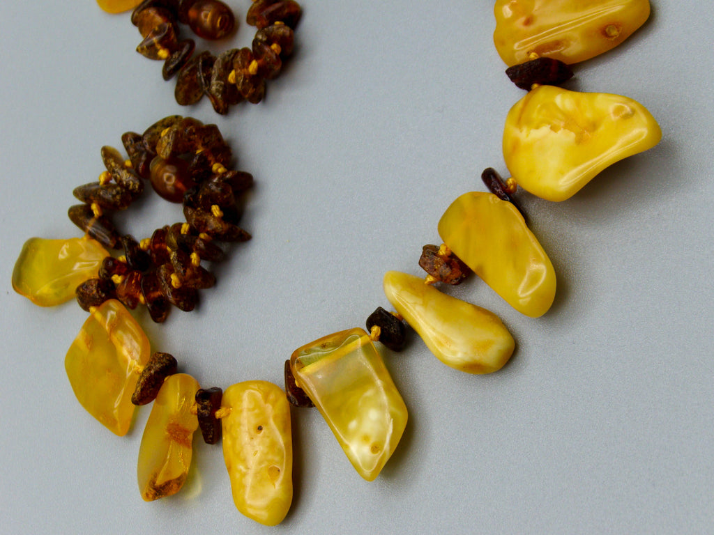 Baltic Natural Amber Necklace - Kingdom of Antique Arts