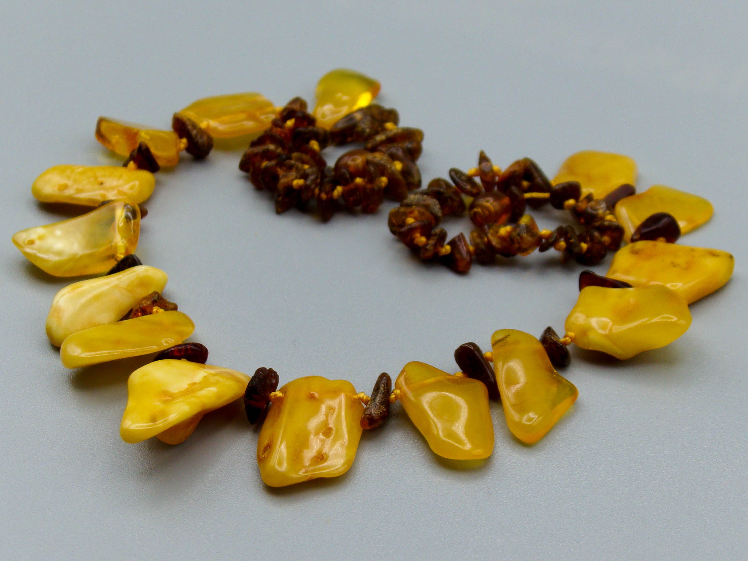 Baltic Natural Amber Necklace - Kingdom of Antique Arts