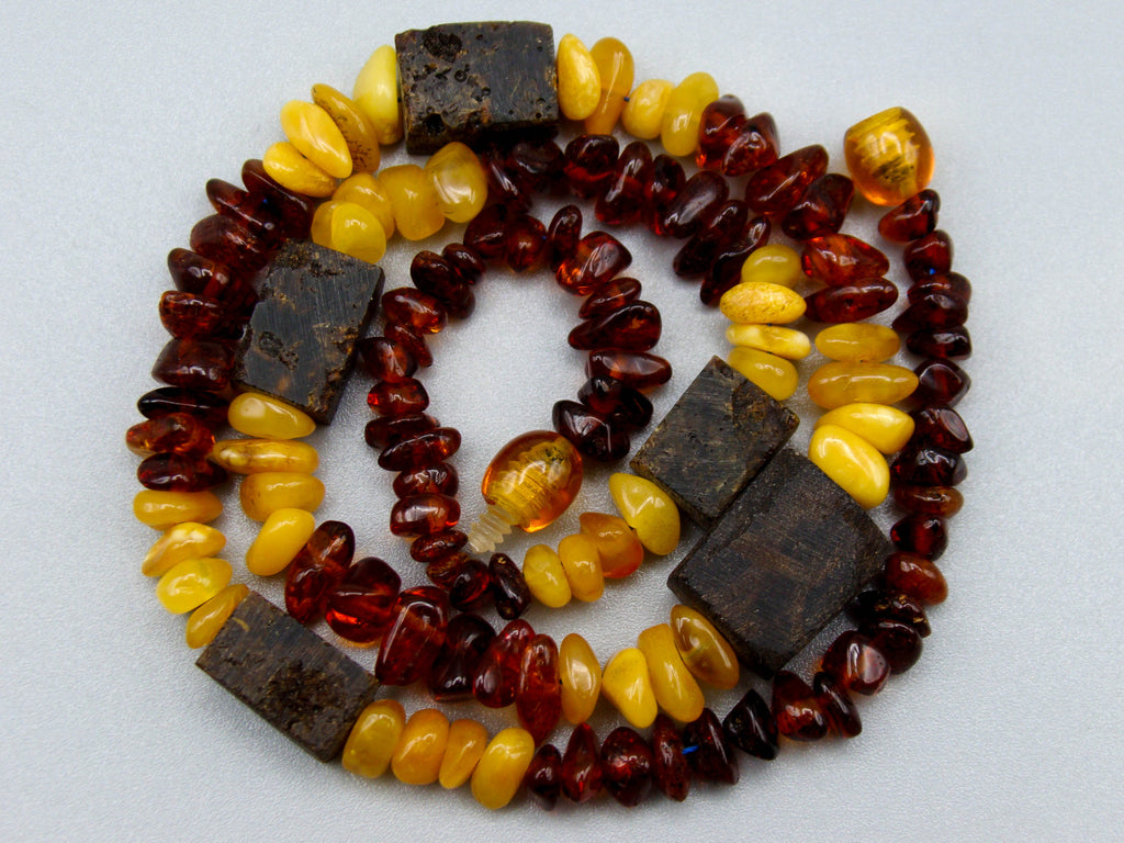 baltic amber, amber, antique, amber beads, egg Yolk, amber chain, Rosary beads, مسبحة, Masbaha, Muslim prayer beads حبيت الدورة ,العنبر الهندى