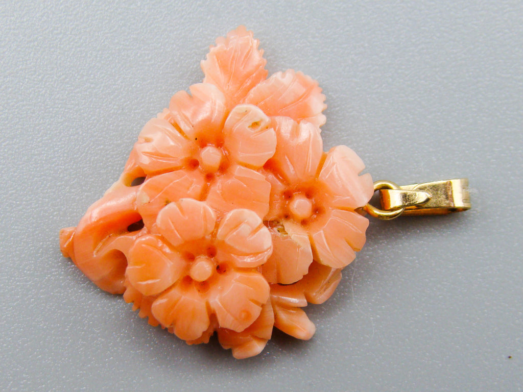 antique coral, natural coral, undyed coral, Salmon coral, Italian coral, pacific coral, Sardinian Coral, sea coral, Mediterranean coral, Mediterranean Pendant, Mediterranean salmon, coral Pendant, Asien coral, handcarved coral
