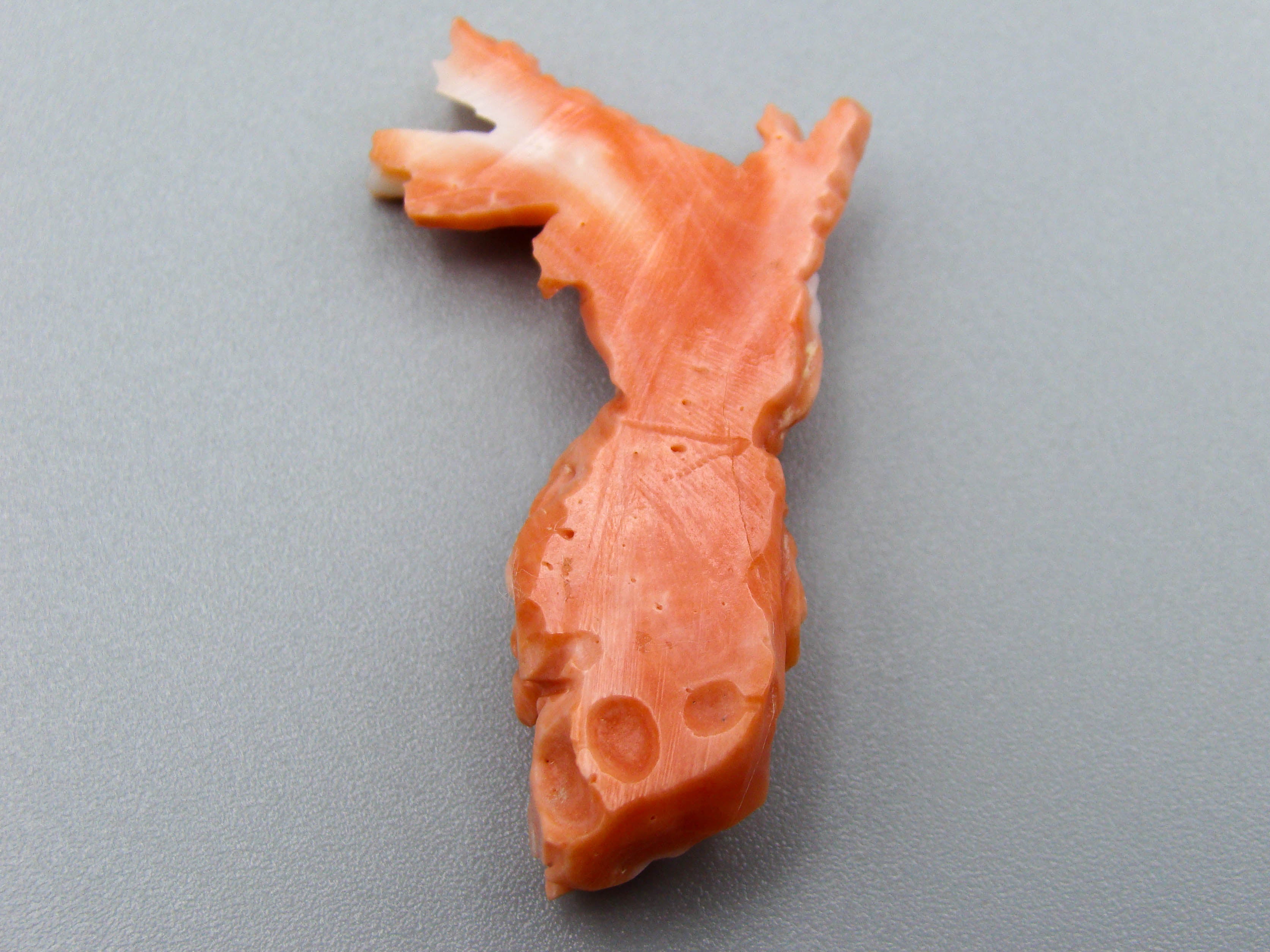 antique coral, natural coral, undyed coral, dark momo orange coral, Italian coral, pacific coral, Sardinian Coral, sea coral, Mediterranean coral, Mediterranean Cameo, Mediterranean orange, coral Cameo, Asien coral, Asien Cameo, handcarved coral, momo orange coral