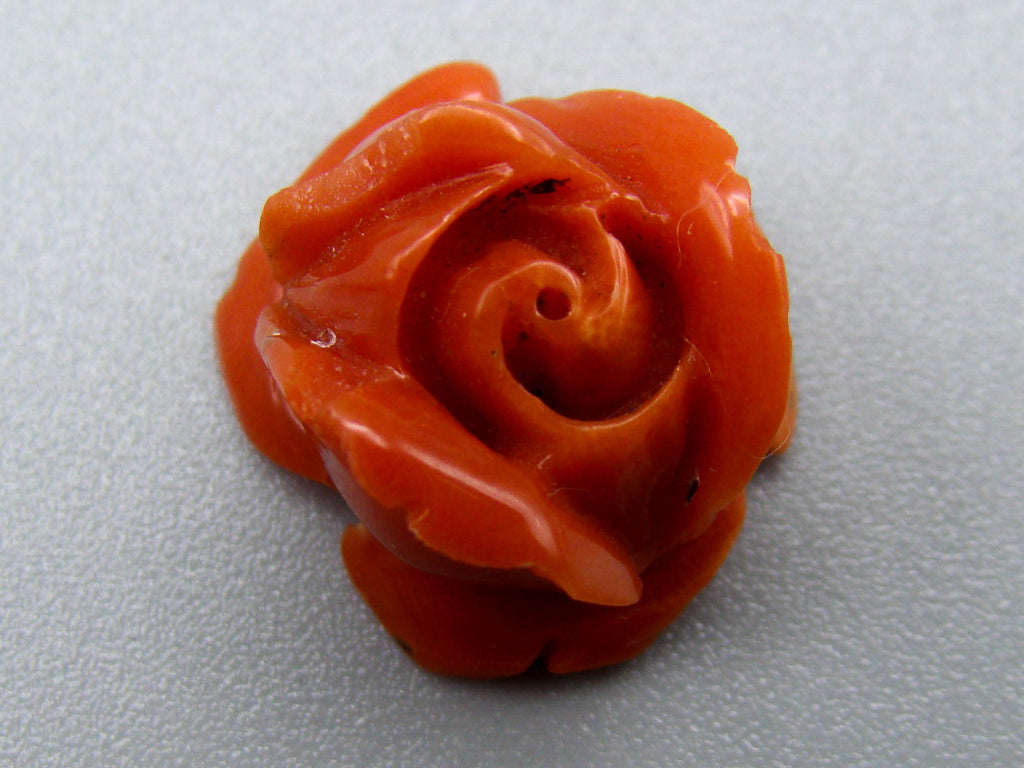 antique coral, natural coral, undyed coral, dark red coral, blood red coral, Italian coral, pacific coral, Sardinian Coral, Coral beads, Red Coral Cameo, sea coral, Mediterranean coral, Asien Cameo, Asien red Cameo