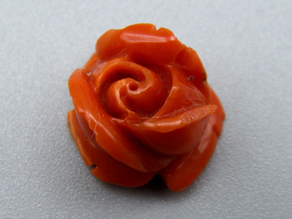 antique coral, natural coral, undyed coral, dark red coral, blood red coral, Italian coral, pacific coral, Sardinian Coral, Coral beads, Red Coral Cameo, sea coral, Mediterranean coral, Asien Cameo, Asien red Cameo