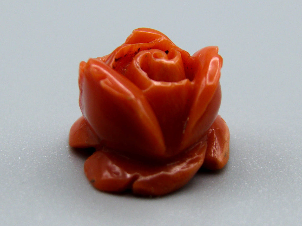 antique coral, natural coral, undyed coral, dark red coral, blood red coral, Italian coral, pacific coral, Sardinian Coral, Coral beads, Red Coral Cameo, sea coral, Mediterranean coral, Asien Cameo, Asien red Cameo