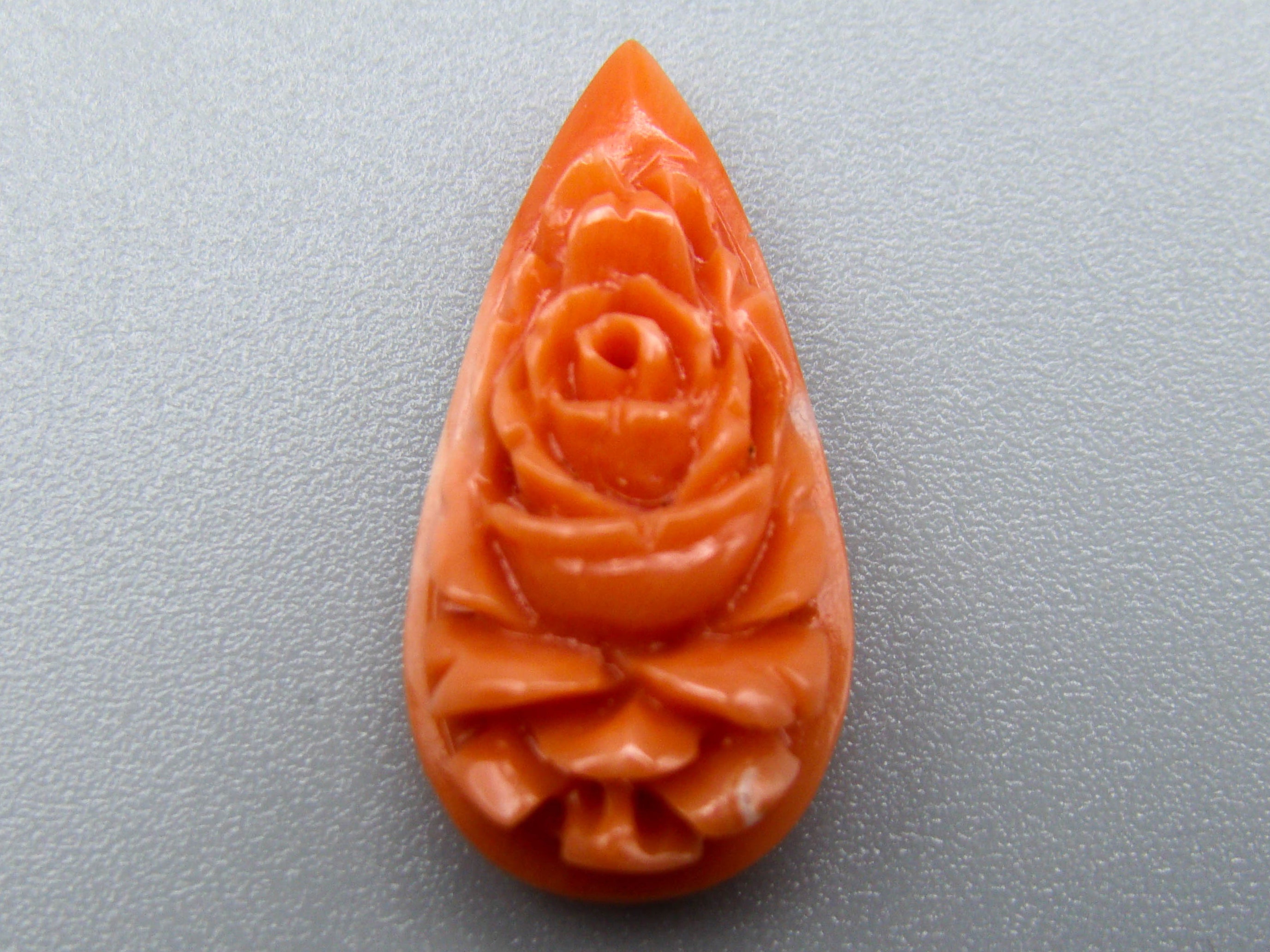 antique coral, natural coral, undyed coral, dark orange coral, Italian coral, pacific coral, Sardinian Coral, sea coral, Mediterranean coral, Mediterranean Cameo, Mediterranean orange, Asien coral, Asien Cameo, handcarved coral, Orange Cameo Coral