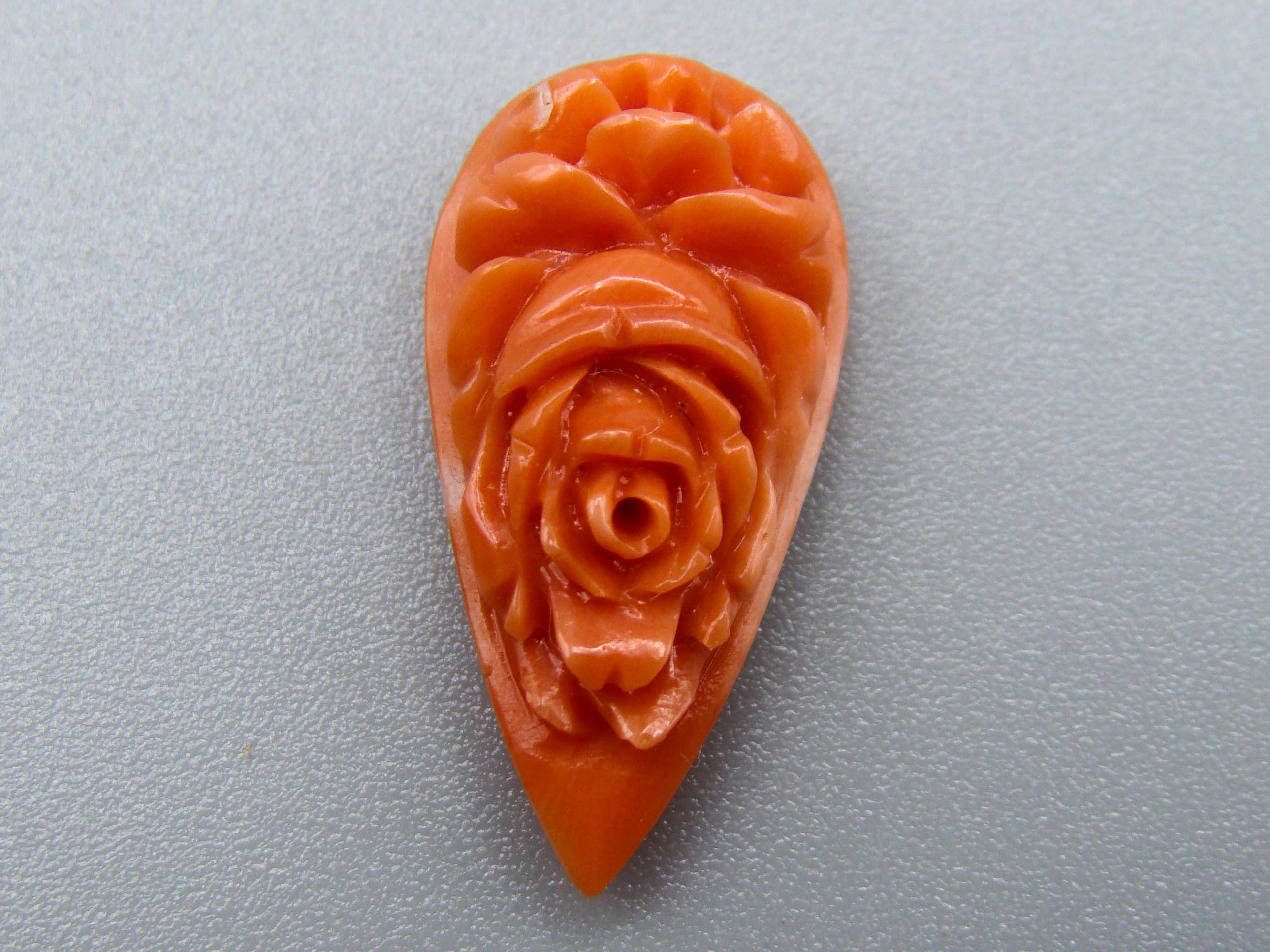antique coral, natural coral, undyed coral, dark orange coral, Italian coral, pacific coral, Sardinian Coral, sea coral, Mediterranean coral, Mediterranean Cameo, Mediterranean orange, Asien coral, Asien Cameo, handcarved coral, Orange Cameo Coral